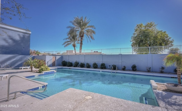 1851 W Vermont Ave, Phoenix, AZ 85015 - view of swimming pool featuring a fenced backyard