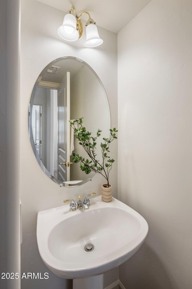 13680 E Paradise Dr, Scottsdale, AZ 85259 - bathroom featuring a sink