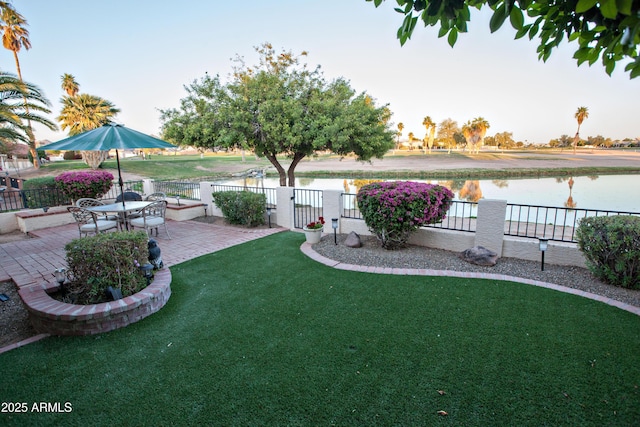 2635 N 62nd St, Mesa, AZ 85215 - view of yard featuring a water view, a gate, fence, and a patio