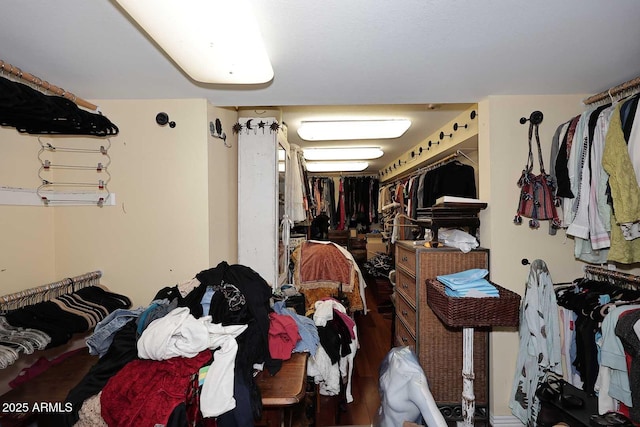 4317 N 70th St, Scottsdale, AZ 85251 - view of walk in closet