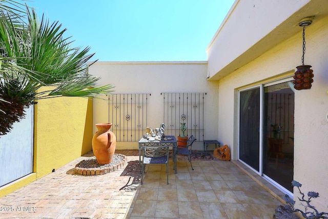 4317 N 70th St, Scottsdale, AZ 85251 - view of patio featuring outdoor dining area