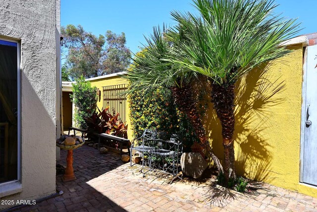 4317 N 70th St, Scottsdale, AZ 85251 - view of patio / terrace