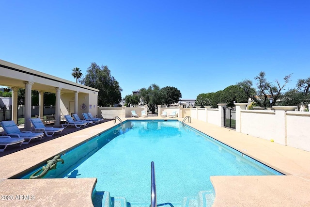 4317 N 70th St, Scottsdale, AZ 85251 - community pool featuring a patio
