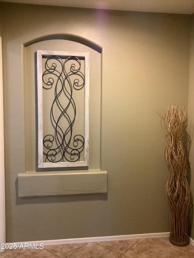 553 W Hereford Dr, San Tan Valley, AZ 85143 - room details with baseboards