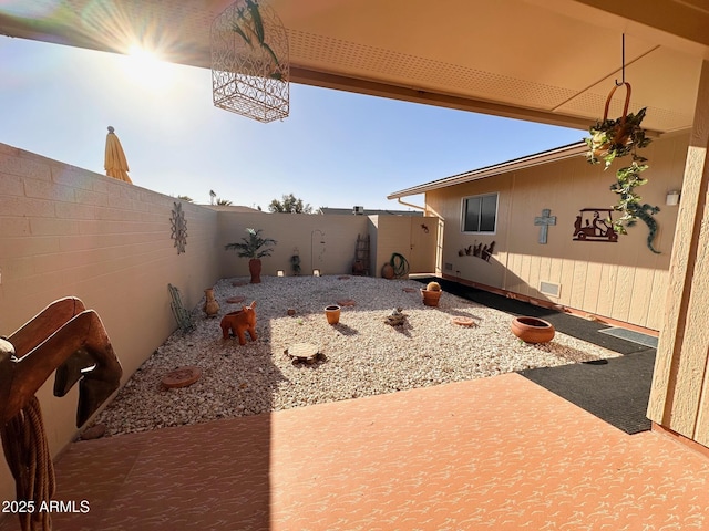 view of yard featuring a patio