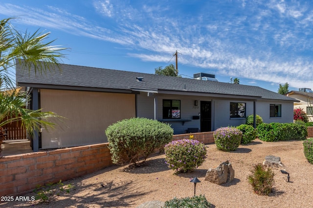 7727 E 4th St, Scottsdale, AZ 85251 - single story home with roof with shingles