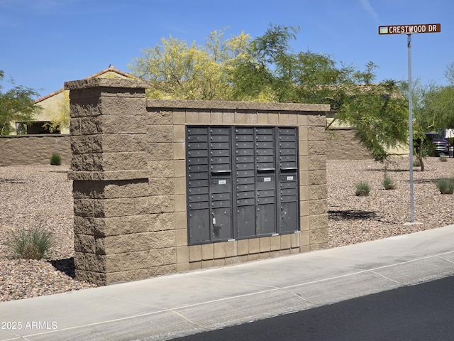 2316 N Crestwood Dr, Florence, AZ 85132 - view of home's community with mail area