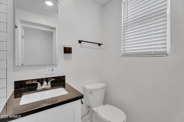 1306 E Fillmore St, Phoenix, AZ 85006 - bathroom featuring vanity and toilet
