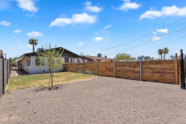 1306 E Fillmore St, Phoenix, AZ 85006 - view of fenced backyard