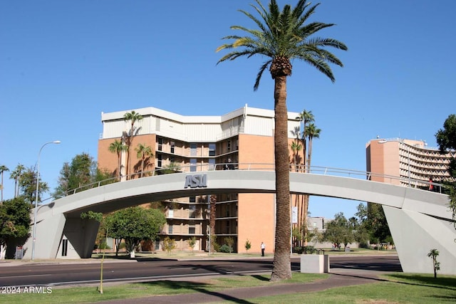 view of building exterior