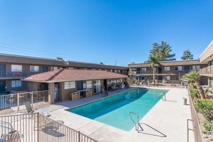 view of swimming pool featuring a patio