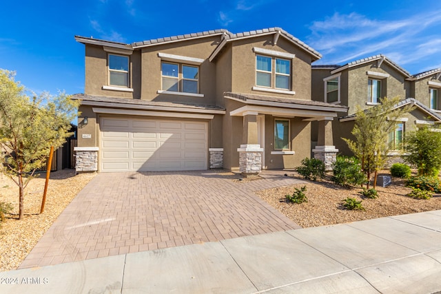 view of front facade with a garage