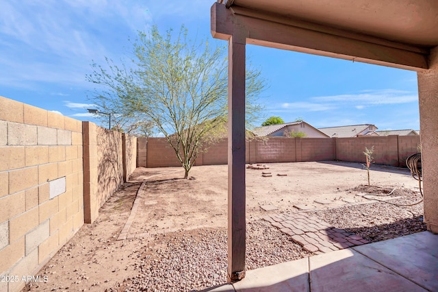 7405 W Elwood St, Phoenix, AZ 85043 - fenced backyard featuring a patio area