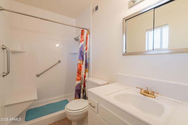 1124 S Longwood Loop, Mesa, AZ 85208 - full bath featuring vanity and curtained shower
