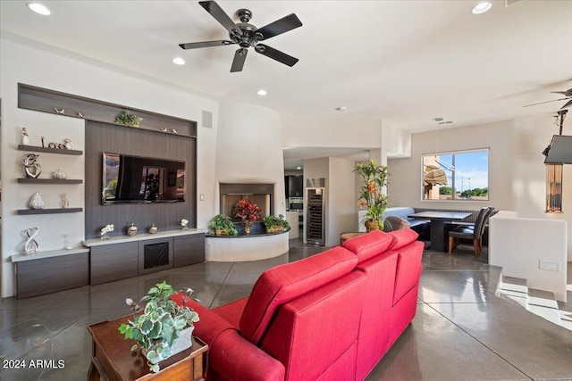 living room featuring ceiling fan