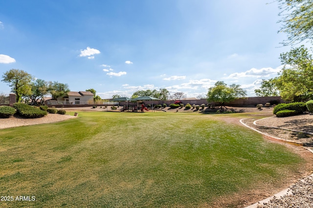 16424 S 46th Way, Phoenix, AZ 85048 - view of grassy yard
