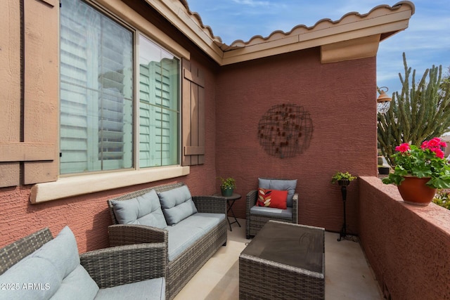 view of patio with outdoor lounge area