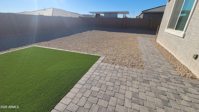 view of yard with a patio