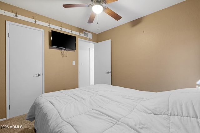 1604 W Kerry Ln, Phoenix, AZ 85027 - bedroom featuring visible vents, carpet floors, and ceiling fan