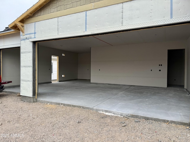 6452 E Omega Cir, Mesa, AZ 85215 - view of garage