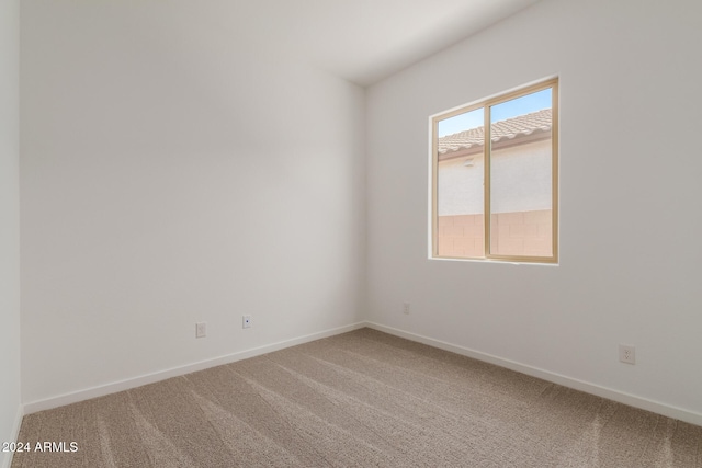 empty room featuring carpet