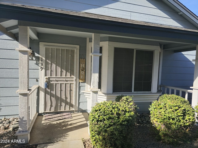 view of property entrance