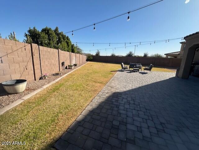 view of yard with a patio