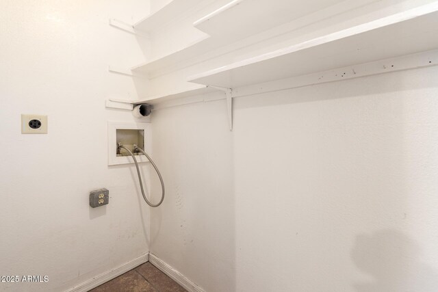 18239 N 40th St Unit 122, Phoenix, AZ 85032 - laundry area with washer hookup and electric dryer hookup