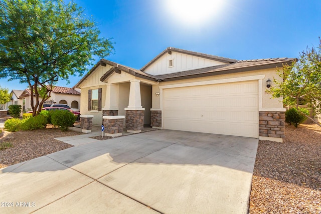 view of front of house featuring a garage