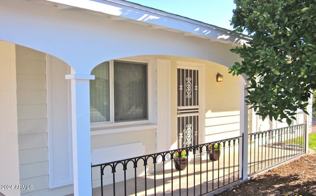 view of property entrance