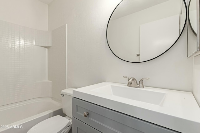 2455 E Broadway Rd Unit 39, Mesa, AZ 85204 - full bath with toilet, vanity, and bathing tub / shower combination