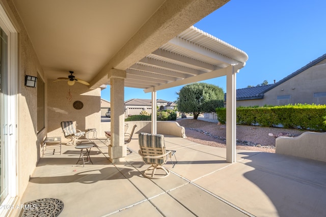 view of patio / terrace with ceiling fan