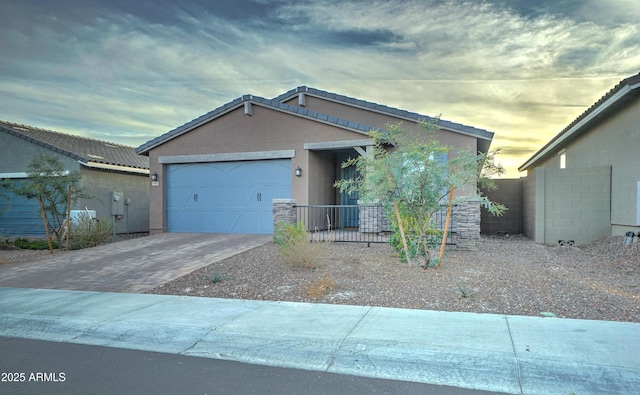 view of front of house featuring a garage