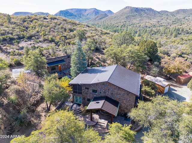 bird's eye view with a mountain view