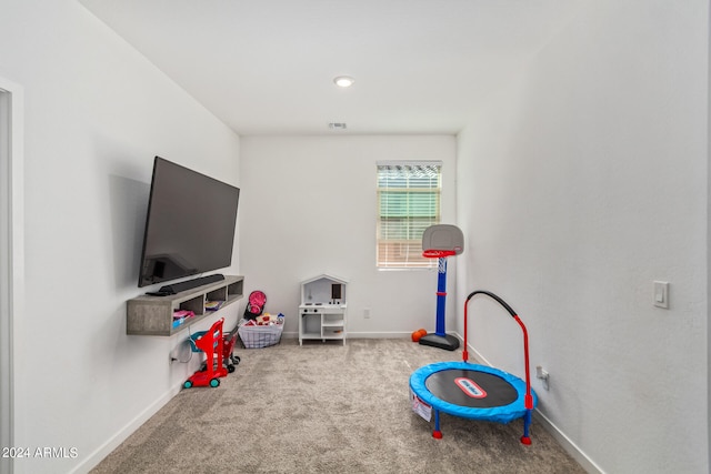 game room featuring carpet floors