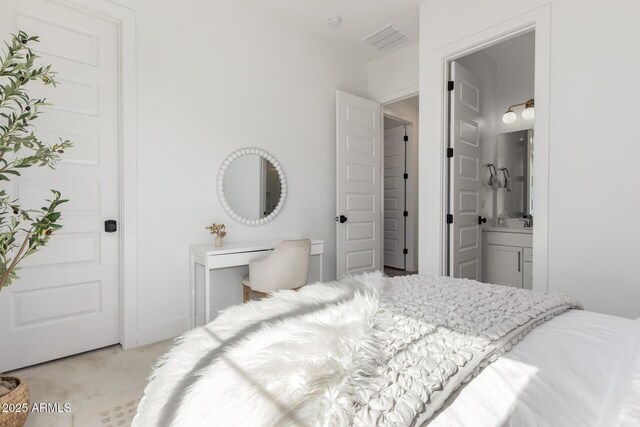 1248 E Jude Ln, Gilbert, AZ 85298 - carpeted bedroom featuring ensuite bath