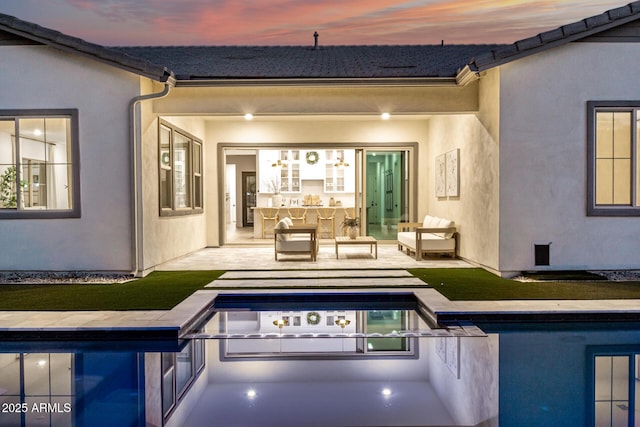 1248 E Jude Ln, Gilbert, AZ 85298 - rear view of property with stucco siding, an outdoor pool, and a patio