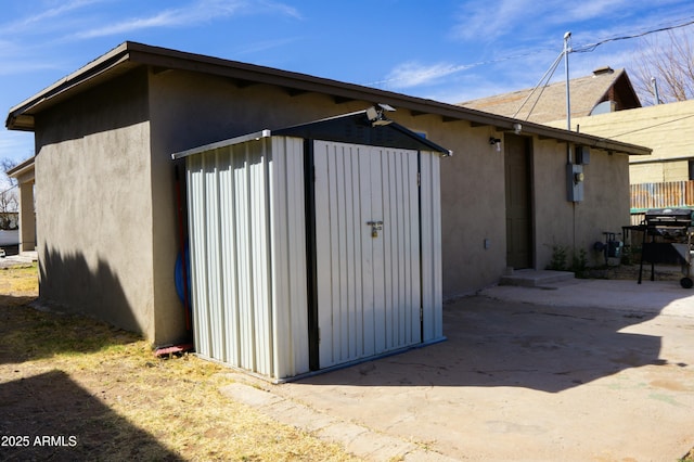 view of outbuilding featuring an outbuilding