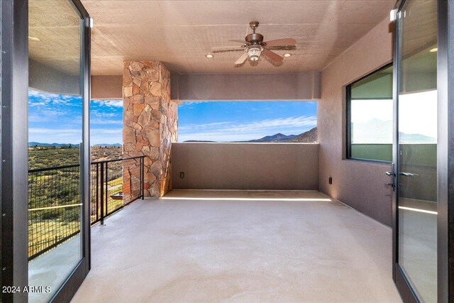 balcony with ceiling fan