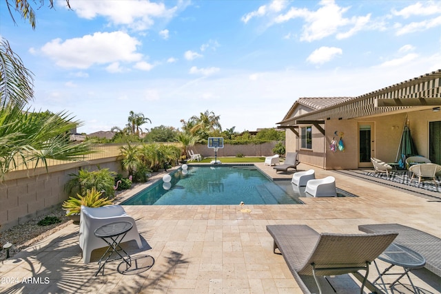 21487 E Arroyo Verde Dr, Queen Creek, AZ 85142 - view of swimming pool with a fenced in pool, a patio, and a fenced backyard