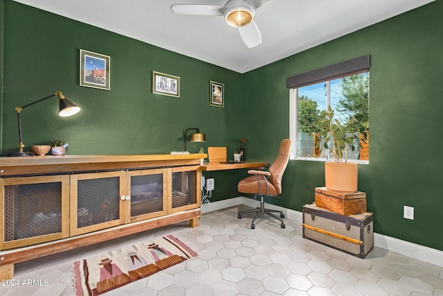 2520 E Flower St, Phoenix, AZ 85016 - office featuring ceiling fan