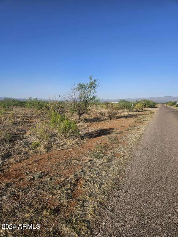 Listing photo 2 for 9.13AC E Wakefield St -, Unit Sierra Vista AZ 85650