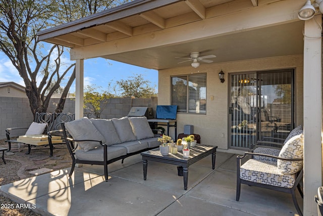 view of patio / terrace featuring an outdoor hangout area and ceiling fan