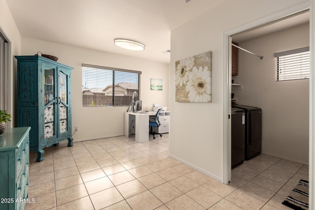 6160 S Pebble Beach Dr, Chandler, AZ 85249 - entryway featuring light tile patterned floors, washing machine and dryer, and baseboards