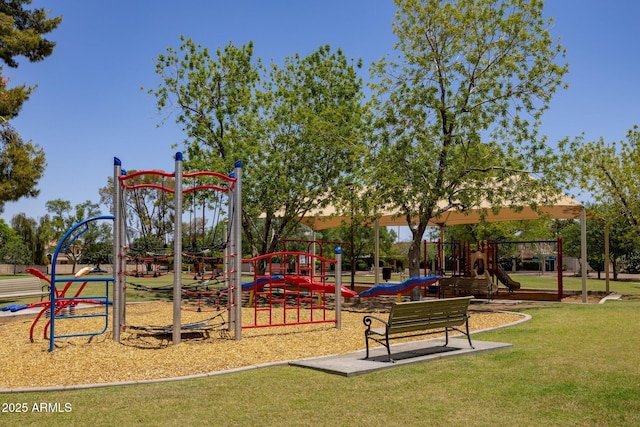 2547 W Naranja Ave, Mesa, AZ 85202 - community play area featuring a lawn