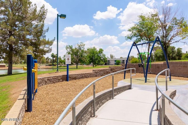 2547 W Naranja Ave, Mesa, AZ 85202 - surrounding community
