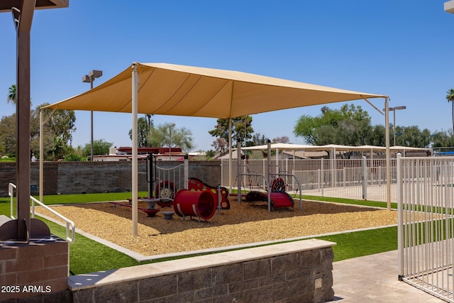 2547 W Naranja Ave, Mesa, AZ 85202 - view of community playground