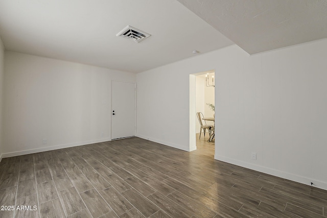 1616 E Pecan Rd, Phoenix, AZ 85040 - empty room featuring wood finished floors