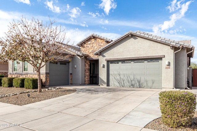 21716 E Waverly Dr, Queen Creek, AZ 85142 - view of front of house featuring a garage