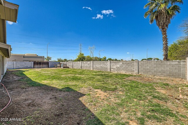 624 N Ashbrook Cir, Mesa, AZ 85213 - view of yard